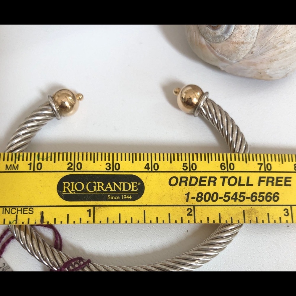 Cape cod two ball bracelet. - Picture 3 of 4